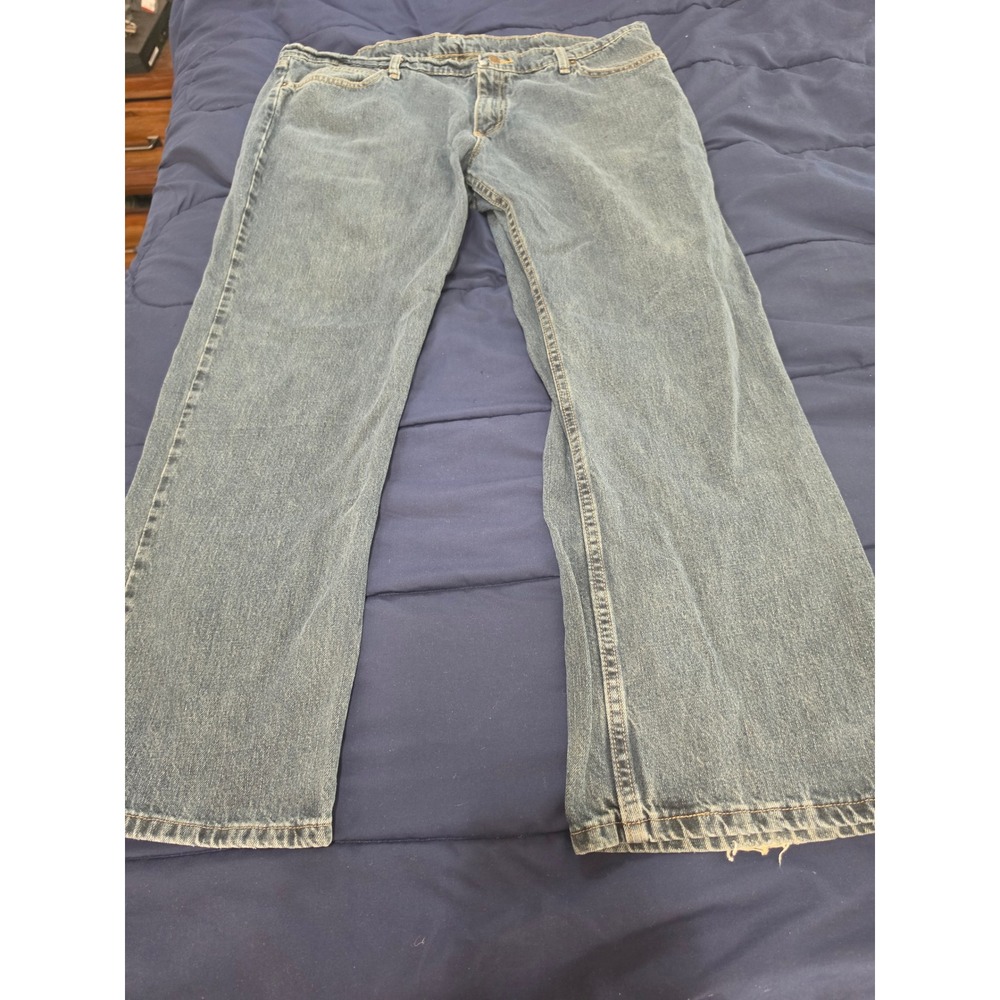 Magellan Outdoors Mens 42x30 Relaxed Fit Straight Leg Blue Jeans 1034MAGRW